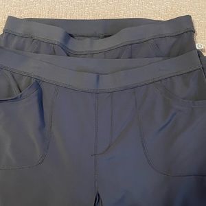 Cherokee Infinity pull on scrub bottoms. New without tags. Never worn.